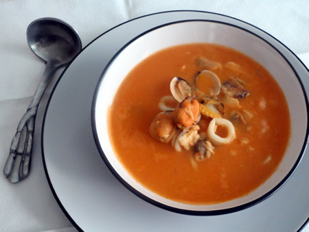 Sopa crema de pescado con un toque especial