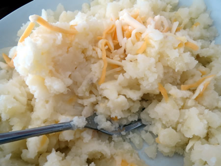 Puré de patatas natural con queso