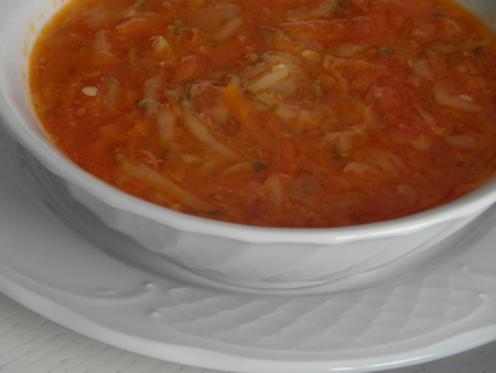 Sopa de verduras frescas