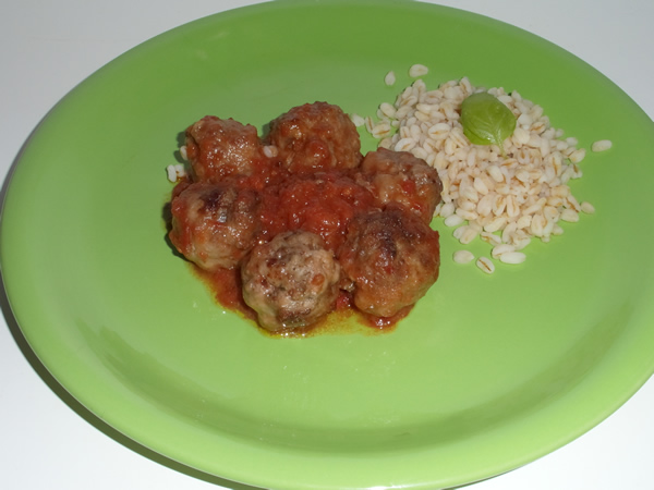 Albóndigas con tomate