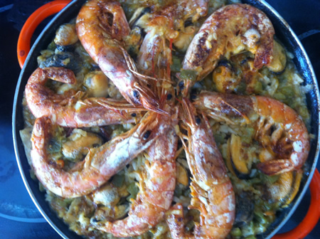 Paella de langostinos